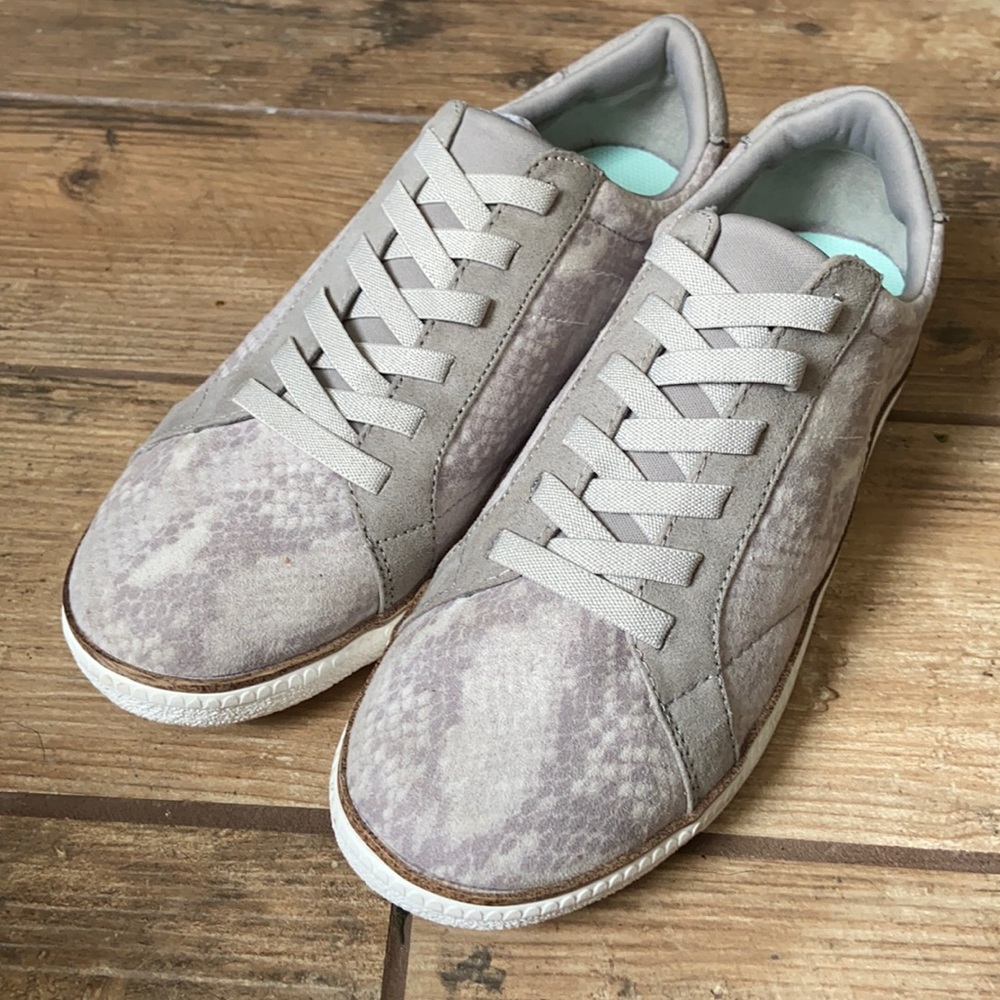 Dr. Scholl’s | WIDE Seaside Snake Elastic Lace Sneakers